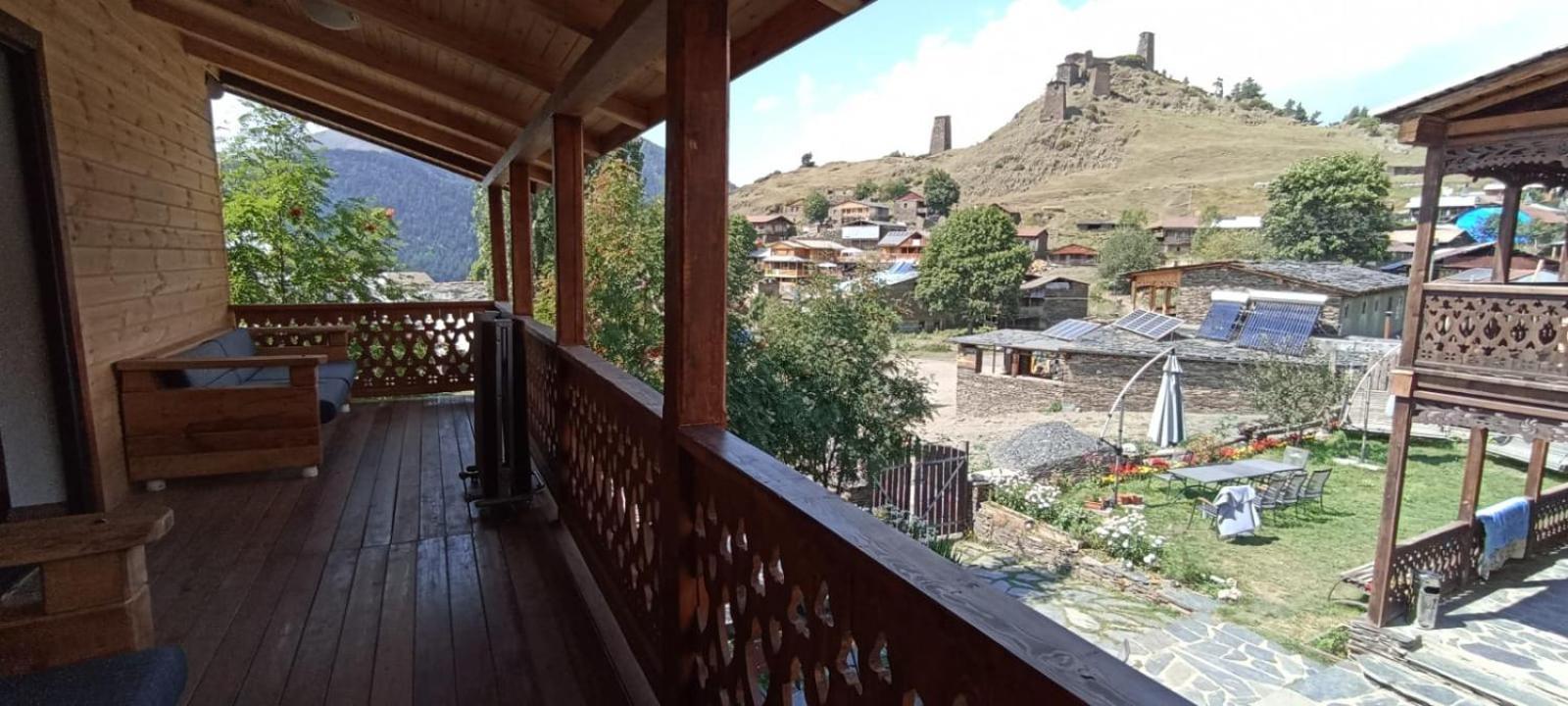 Guest House Shina Omalo Екстер'єр фото